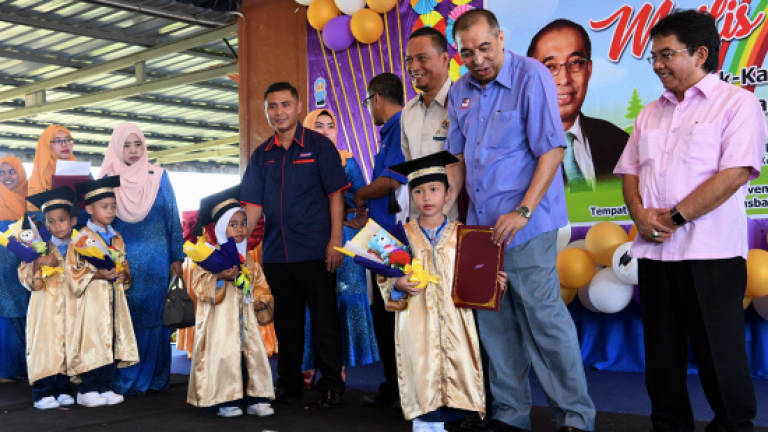 Take full advantage of ADAM50 scheme, Salleh advises parents