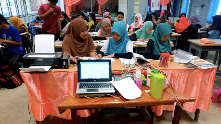 Beluran Umno Youth's free tution programme benefits 93 students