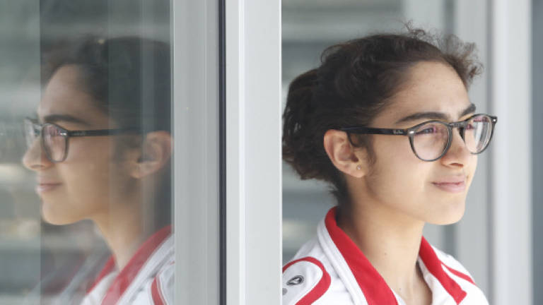 Bahraini 13-year-old takes plunge at world championships