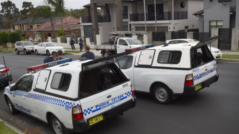 Three held over Australia terror shooting set free