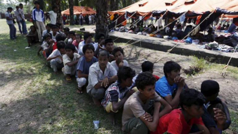 Allow Rohingya refugees to work, says academic