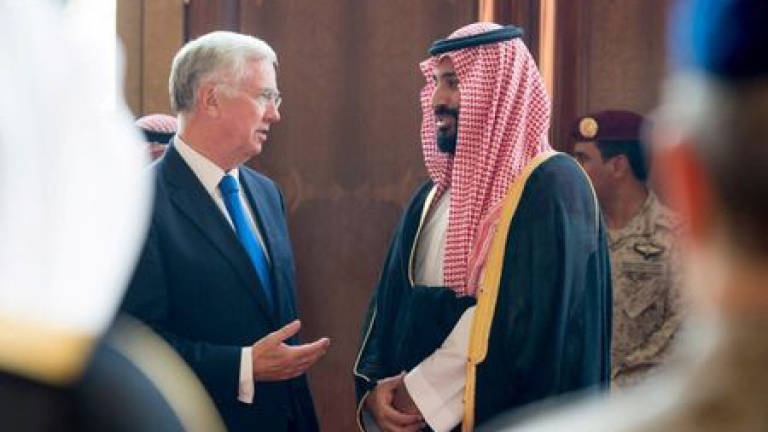 Britain, Saudi Arabia sign military cooperation deal