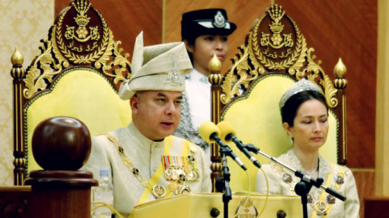 Sultan Nazrin wants Perak assembly sitting to be the pride of the people