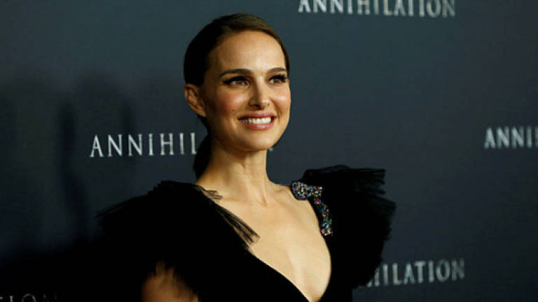 Natalie Portman backs out of Jewish prize over 'recent events' in Israel