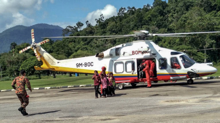 252 orang asli students ferried by choppers to start new school session