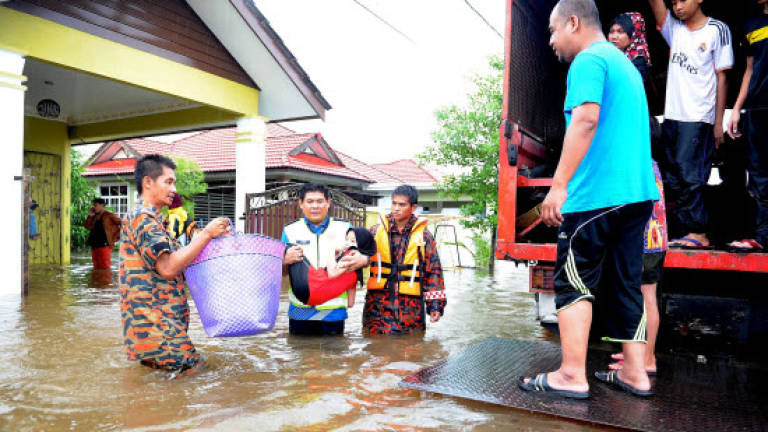 Floods in Terengganu worsen, more evacuated