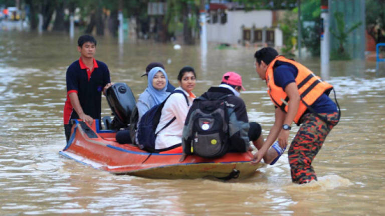 Flash floods hit Penang (Updated)