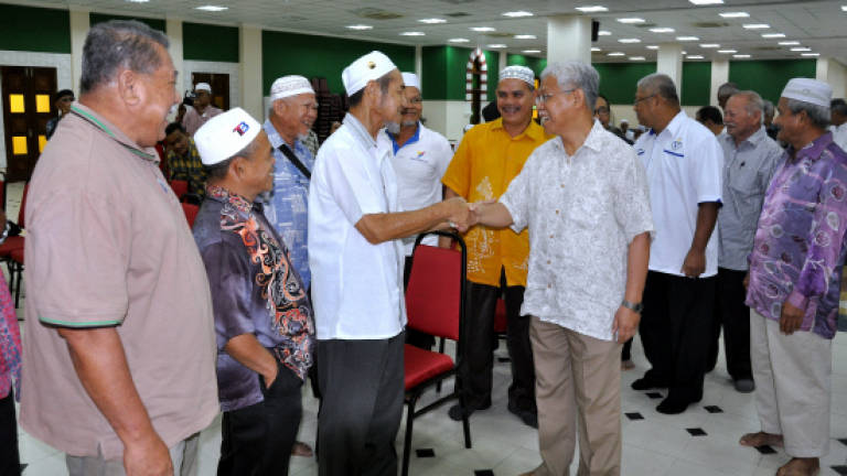 Pakatan Harapan GE14 seat distribution only benefits DAP: Idris Jusoh