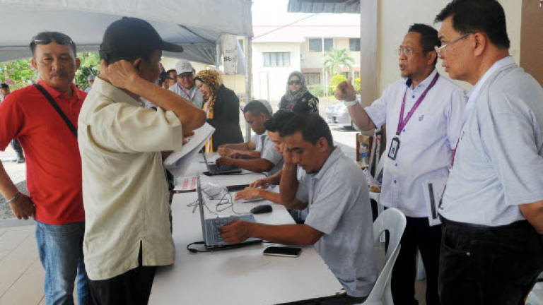 44% voter turnout as of 2pm: EC