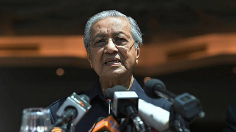 Pakatan to announce names of 10 ministers on Saturday: Mahathir