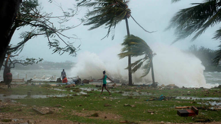 Cyclone Gita intensifies as it takes aim at Tonga