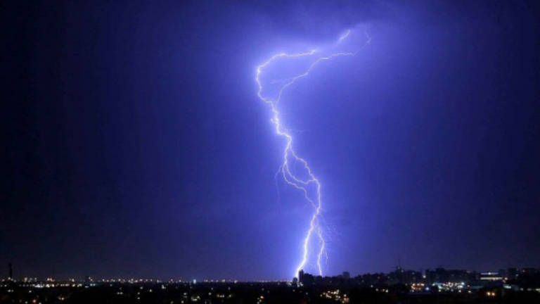 Lightning strikes German football pitch, 35 injured, 3 seriously