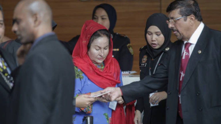 Rosmah arrives at MACC HQ