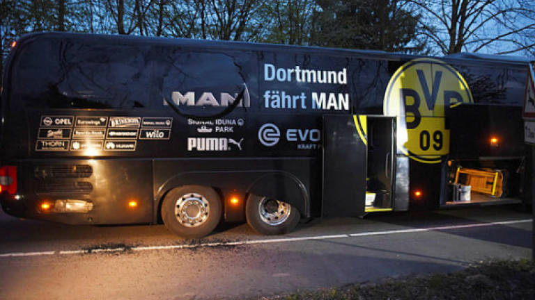 Blasts hit Dortmund team bus, hurting player