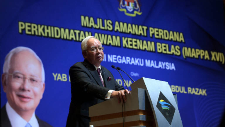 PM hits out at opposition for insulting civil servants (Updated)