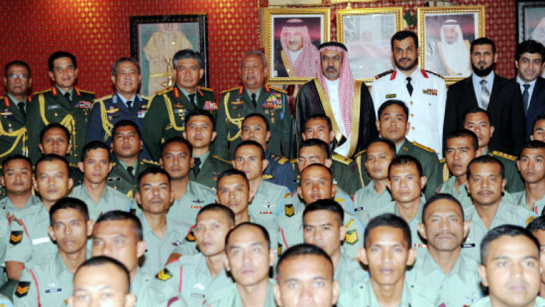 75 Armed Forces personnel receive awards from Saudi Arabian government