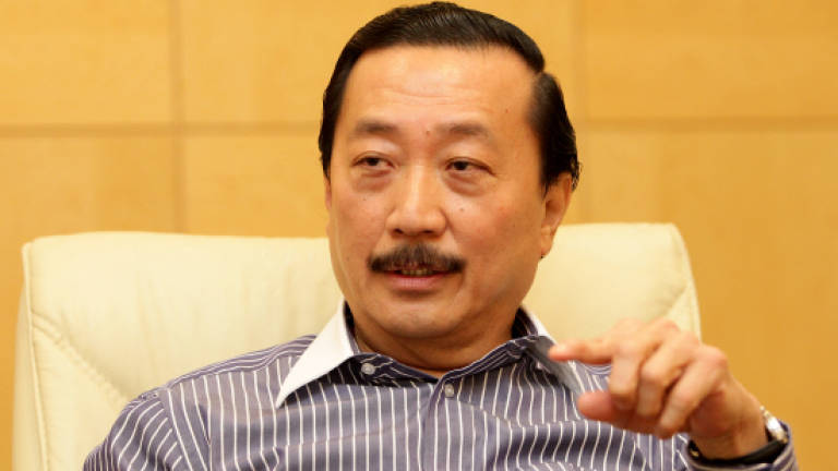 Tycoon Vincent Tan to divest entire stake in T7 Global to end ECRL controversy