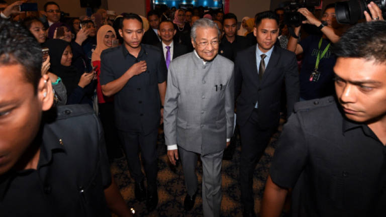 Mahathir ashamed with errant PTPTN borrowers