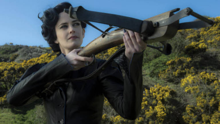 Movie Review - Miss Peregrine’s Home for Peculiar Children Movie Review - Miss Peregrine’s Home for Peculiar Children