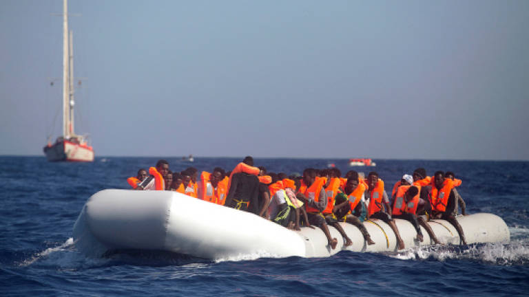 Dozens feared dead in new Med migrant sinking