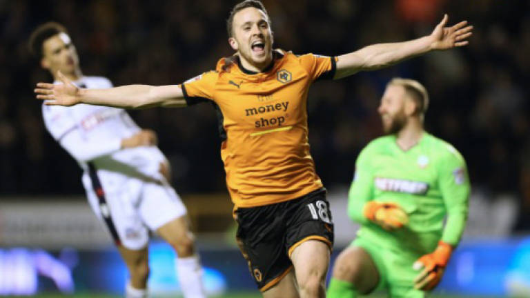 Wolves power ahead in Championship