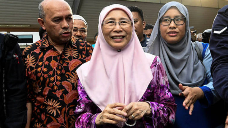 Anwar's release: Documentation process to take less than a week
