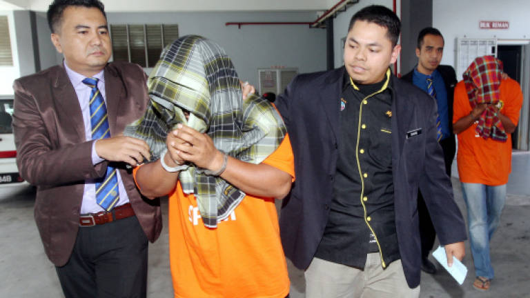 MACC detains two prison officers