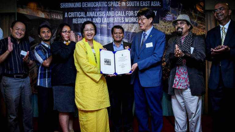 Maria Chin conferred Gwangju Prize for Human Rights