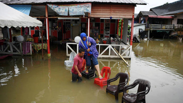 Floods now affect six districts in Pahang