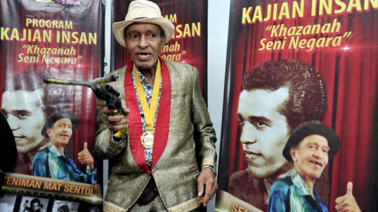 Mat Sentol, father of special effects in Malay film production