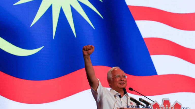 Increase in wage if BN wins: Najib (Updated)