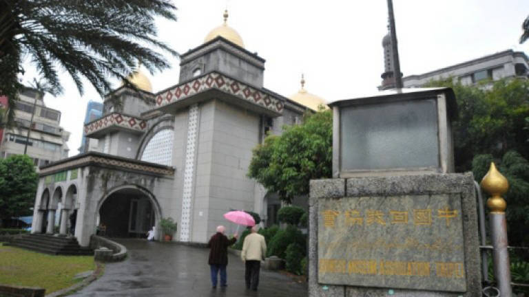 Taiwan looks south for Muslim tourist dollars
