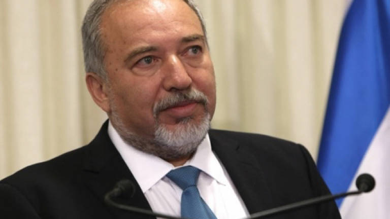 Israel cabinet okays far-right Lieberman as defence minister