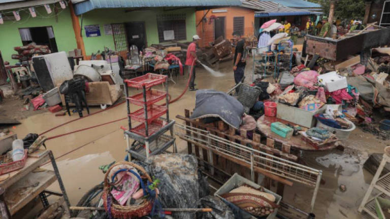 Big drop in number of flood evacuees in Penang