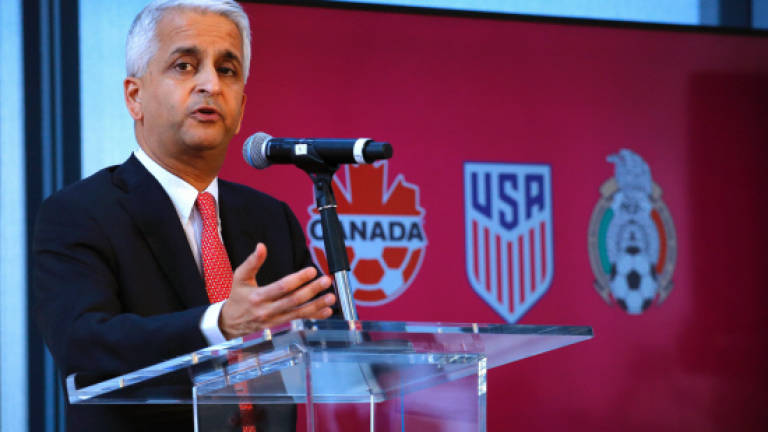 US boss Gulati stays, Arena resigns after World Cup failure