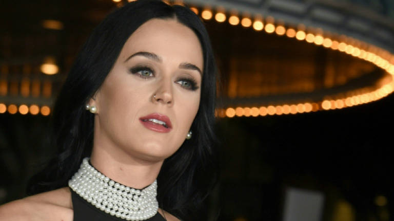 Katy Perry makes Twitter history with 100 million followers