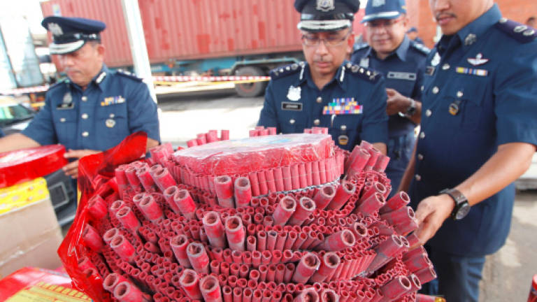Customs foil two attempts to smuggle about RM260,000 in fireworks