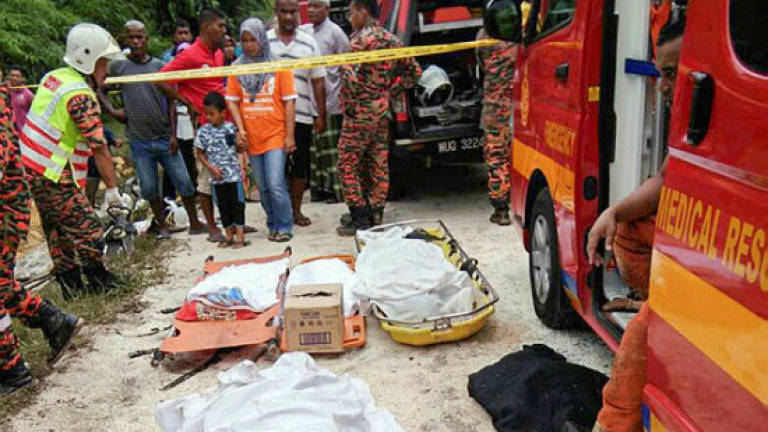 Family of four killed in car-lorry collision near Gua Musang
