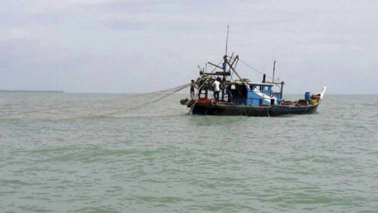 Two T'ganu fishermen freed by Indonesian authority