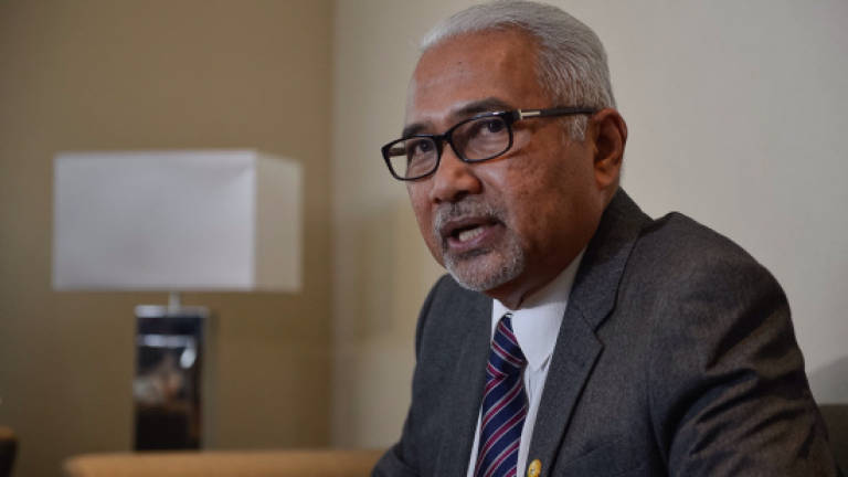 High Court rejects Selangor govt's bid to cross-examine EC chairman