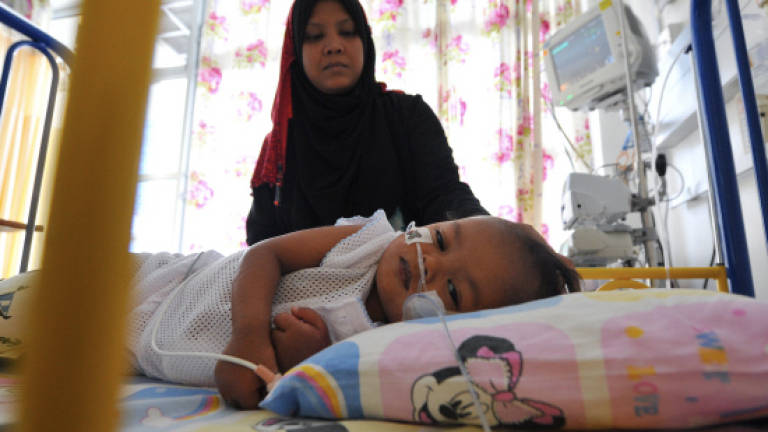 Hole-in-heart baby needs RM100,000 for operation