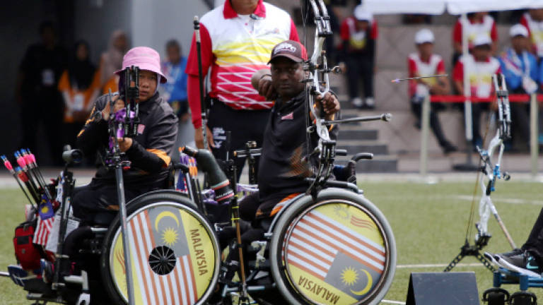 Morogen/Nor Sa'adah win solitary gold in archery