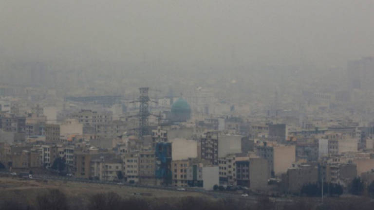 Heavy air pollution shuts schools in Iran