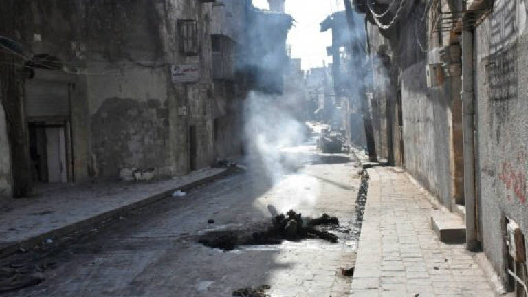 Heavy Syrian army shelling hits rebel Aleppo