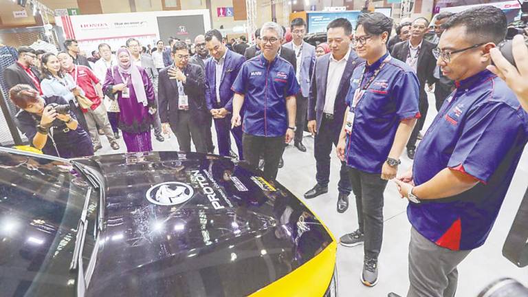 Tengku Zafrul at the launch of Malaysia Autoshow 2024 today. – Pic by AMIRUL SYAFIQ/THESUN