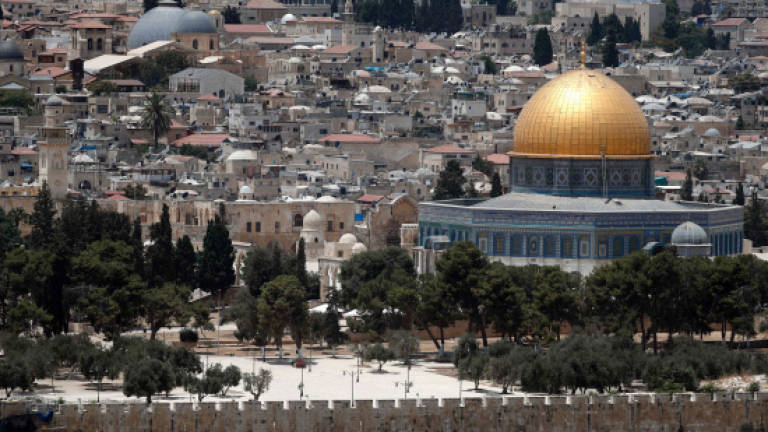 Muslims heed calls to avoid holy site over Israeli security steps