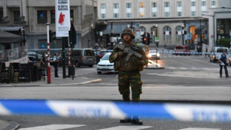Soldiers shoot attacker in Brussels 'terrorist' blast