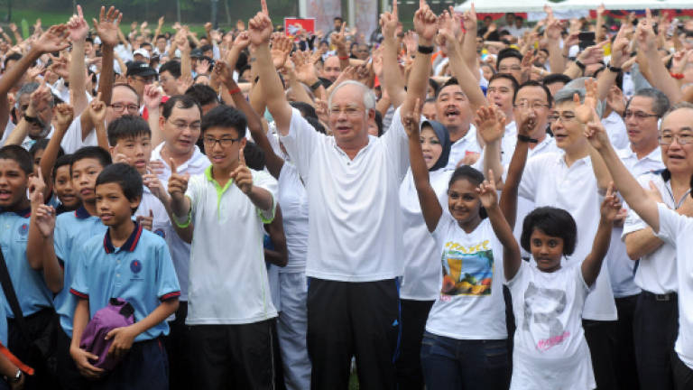 Najib leads 3km run for corruption-free nation