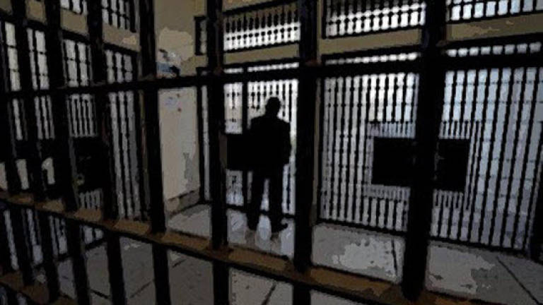 Prison visits on third, fourth day of Aidilfitri