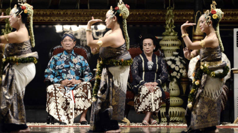 Royal revolution as Indonesian sultan taps female heir